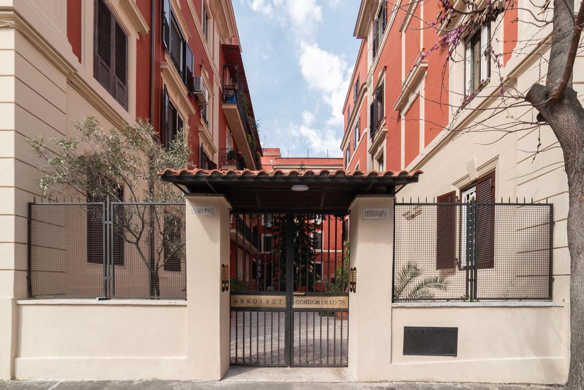 Vatican Night Suites Rome Exterior photo